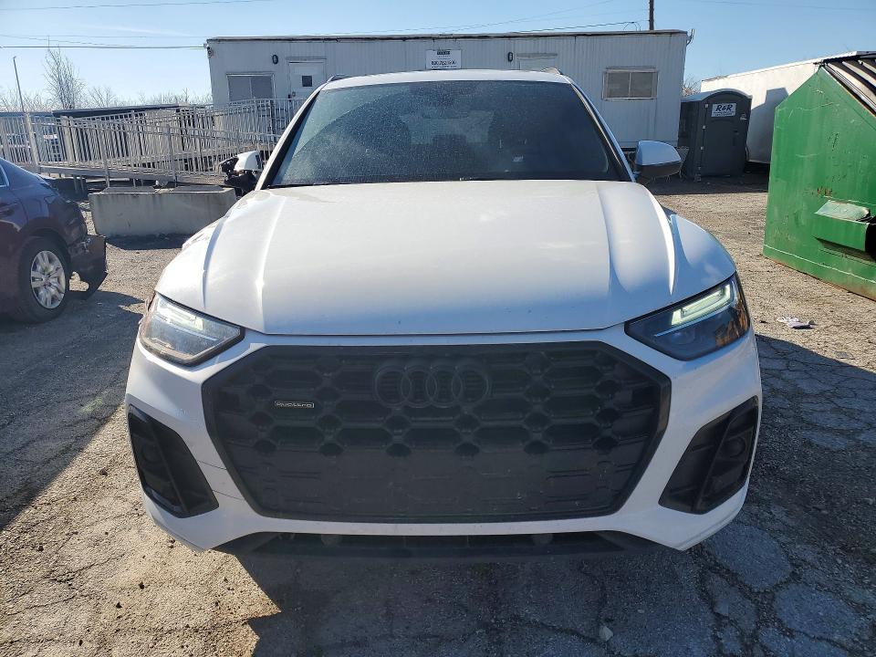 2024 Audi Q5 VIN WA1GAAFY7R2111798 COPART salvage auction — SIDE, Mo - Salvage Certificate Of Title, sold $15,600 on 2026-07-24 (photo 5)
