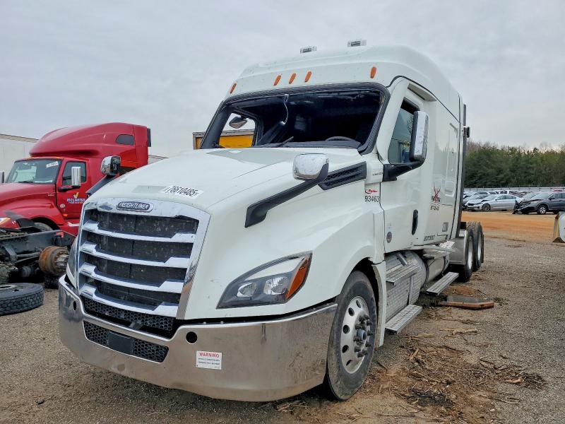 2024 Freightliner Cascadia 126 VIN 3AKJHHDR2RSUL0710 COPART salvage auction — ALL OVER, NC - SALVAGE CERTIFICATE OF TITLE, sold $15,700 on 2026-07-23 (photo 2)