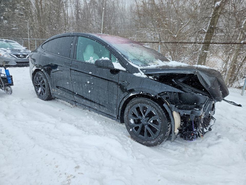 2023 Tesla Model x VIN 7SAXCDE50PF380943 COPART salvage auction — FRONT END, Salvage Title, sold $14,300 on 2026-07-15 (photo 4)