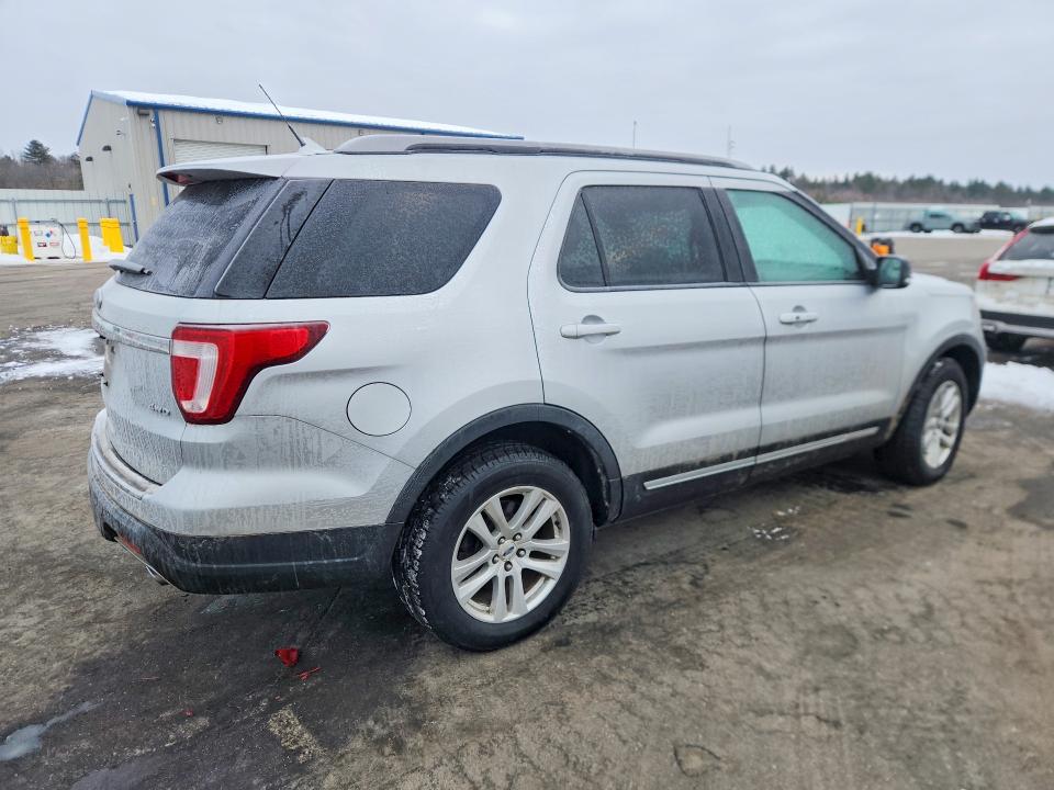 2018 Ford Explorer VIN 1FM5K8D86JGC89663 COPART salvage auction — VANDALISM, Me - Cert Of Title-Salvage Collisio, sold $2,350 on 2026-07-03 (photo 3)