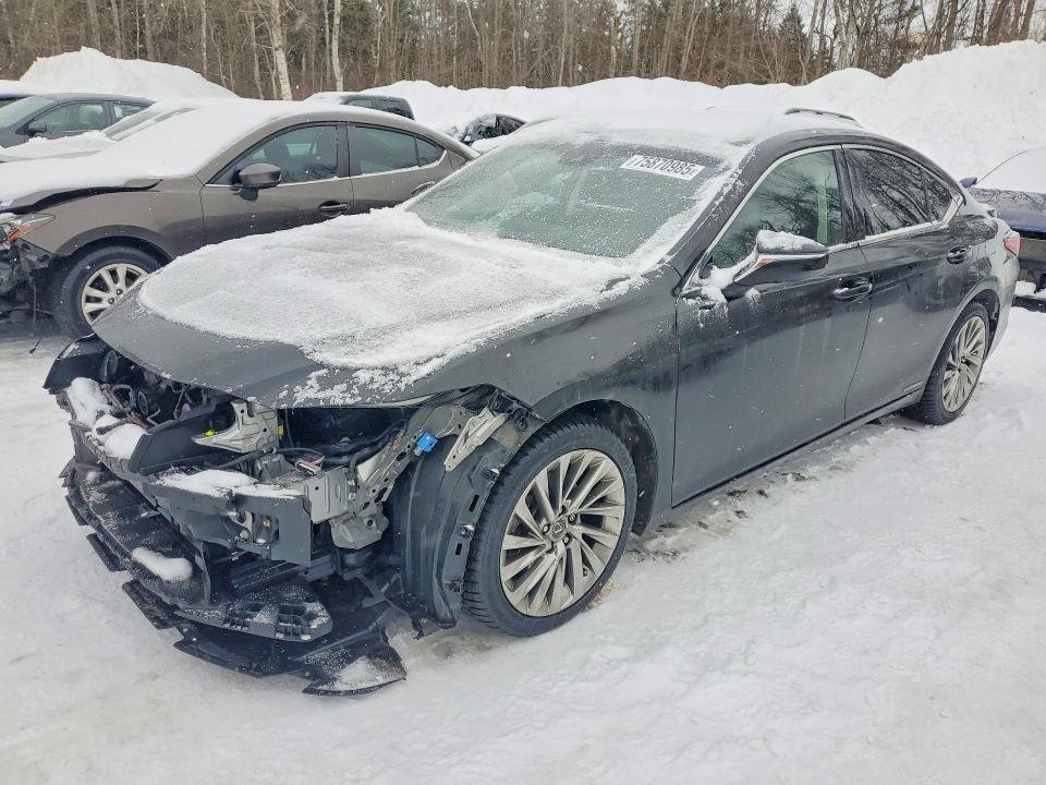 2019 Lexus ES VIN JTHB21B10K2011147 COPART salvage auction — FRONT END, Salvage Title, sold $6,100 on 2026-07-30 (photo 1)