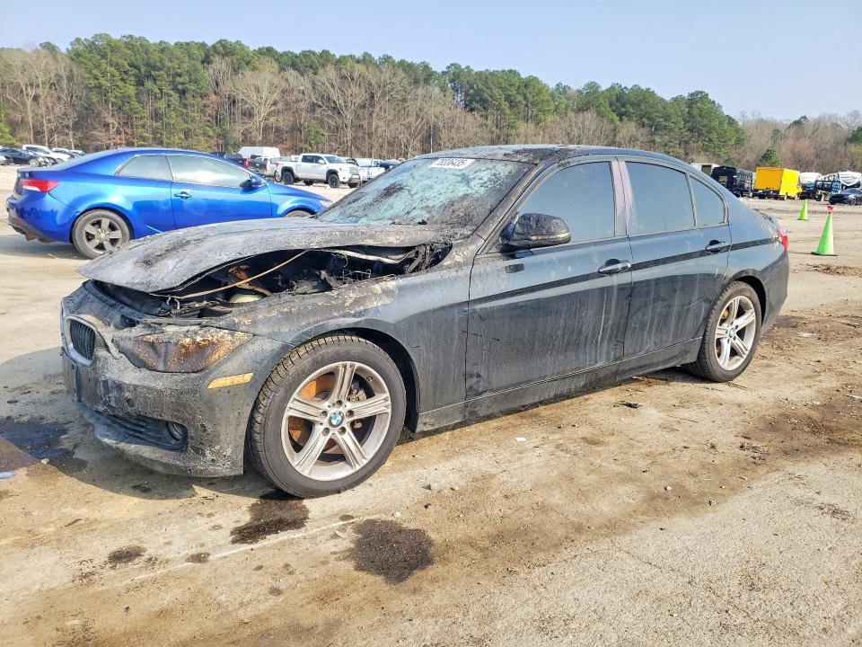 2013 BMW 3 series VIN WBA3A5C52DF603658 COPART salvage auction — BURN, Ms - Cert Of Title-Salvaged, sold $275 on 2026-07-06 (photo 1)