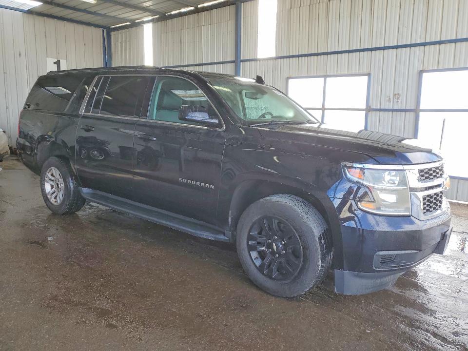 2020 Chevrolet Suburban VIN 1GNSKGKCXLR228372 COPART salvage auction — NORMAL WEAR, Ma - Dis/Dlr/Exp Only Clean Title, sold $2,550 on 2026-07-02 (photo 4)