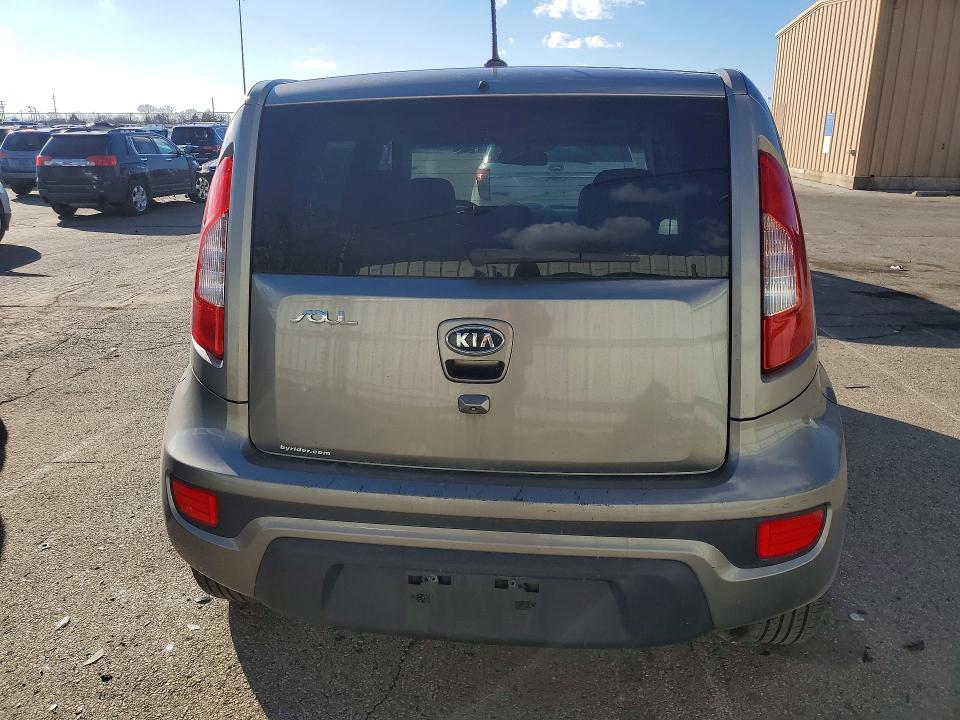 2012 Kia Soul VIN KNDJT2A64C7380692 COPART salvage auction — SIDE, Oh - Cert Of Title-Salvage, sold $550 on 2026-07-10 (photo 6)