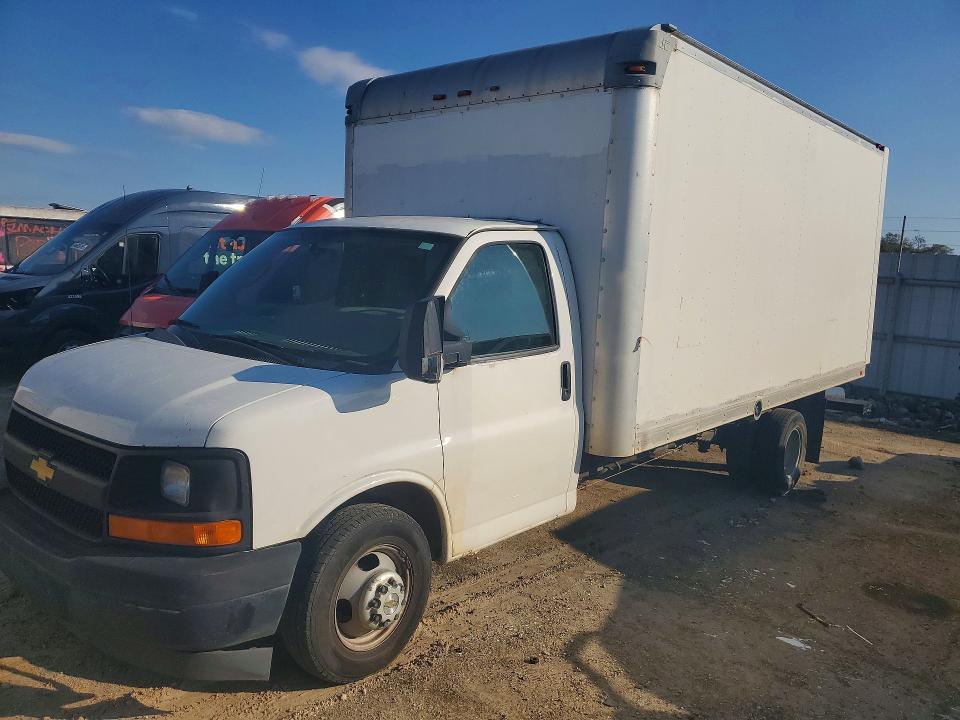 2017 Chevrolet Express 3500 VIN 1HA3GTCG0HN009424 COPART salvage auction — UNDERCARRIAGE, OH - CERTIFICATE OF TITLE, sold $225 on 2026-07-09 (photo 1)