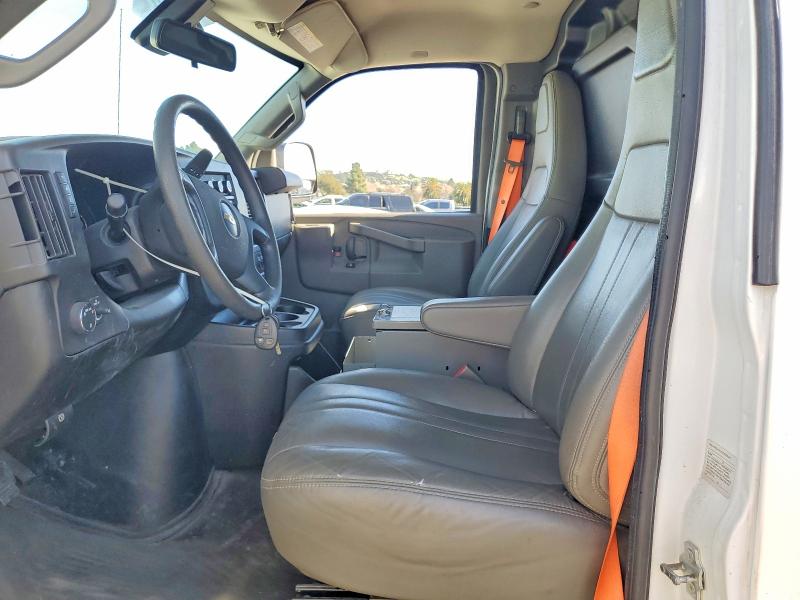 2019 Chevrolet Express 2500 VIN 1GCWGAFP9K1248860 COPART salvage auction — MINOR DENT/SCRATCHES, CA - DIS/DLR/EXP ONLY CLEAN TITLE, sold $10,200 on 2026-07-09 (photo 7)