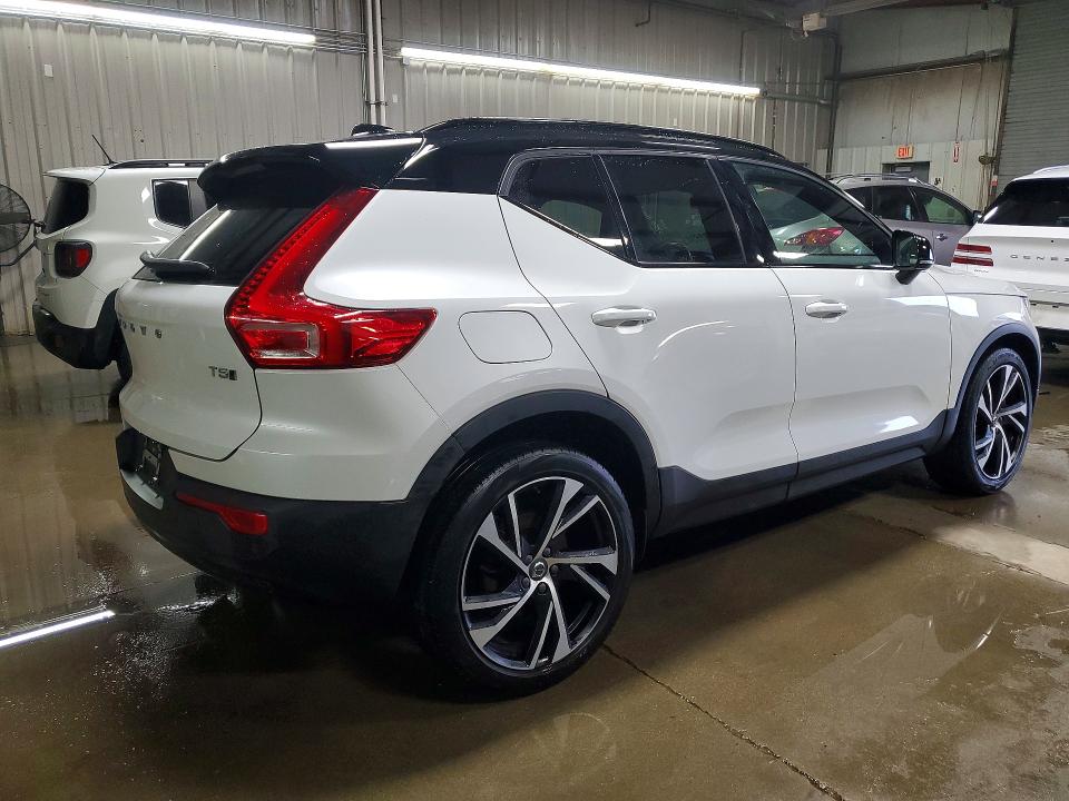2021 Volvo Xc40 VIN YV4162UM7M2420843 COPART salvage auction — SIDE, Il - Salvage Certificate, sold $7,600 on 2026-07-28 (photo 3)