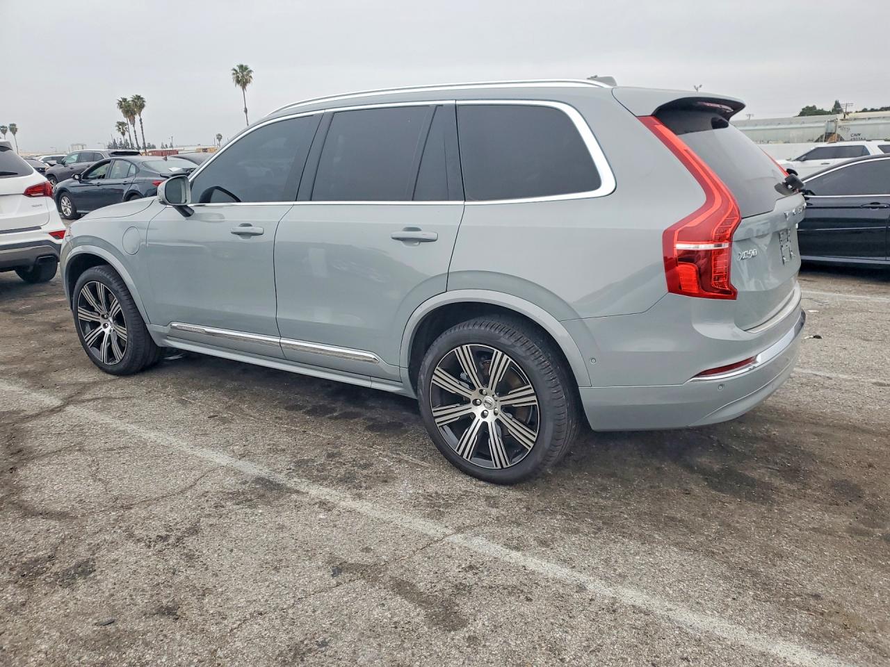2024 Volvo XC90 VIN YV4H60CFXR1246074 COPART salvage auction — Rear End, CA - SALVAGE CERTIFICATE, sold $35,250 on 2026-07-10 (photo 2)