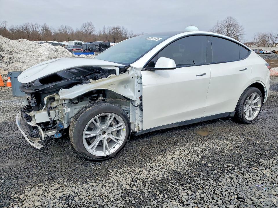 2023 Tesla Model y VIN 7SAYGDEE7PF685638 COPART salvage auction — FRONT END, Nj - Cert Of Title-Salvage, sold $12,500 on 2026-07-17 (photo 1)