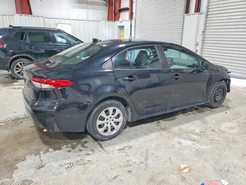 2022 Toyota Corolla VIN 5YFEPMAE8NP372170 COPART salvage auction — FRONT END, Salvage Title, sold $2,000 on 2026-07-13 (photo 3)