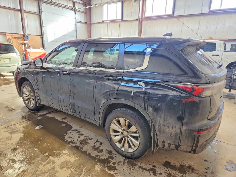 2025 Mitsubishi Outlander VIN JA4J4UA88SZ617787 COPART salvage auction — FRONT END, Ab - Bos - Salvage, sold $10,200 on 2026-07-02 (photo 2)
