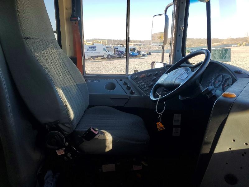 2014 Icrp Ce series VIN 4DRBUAAPXEB778778 COPART salvage auction — NORMAL WEAR, KS - CERTIFICATE OF TITLE, sold $1,250 on 2026-09-22 (photo 5)