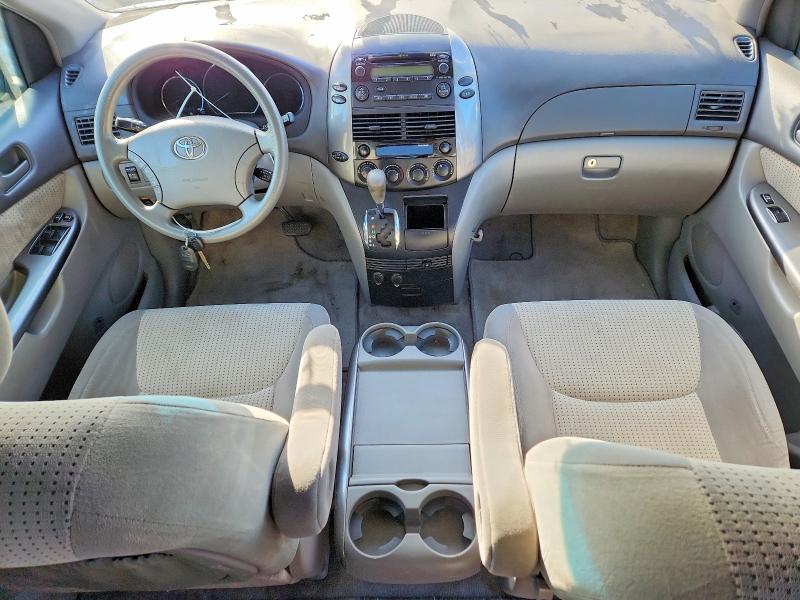 2010 Toyota Sienna VIN 5TDJK4CC0AS028200 COPART salvage auction — FRONT END, Ct - Certificate Of Title, sold $1,600 on 2026-07-31 (photo 8)