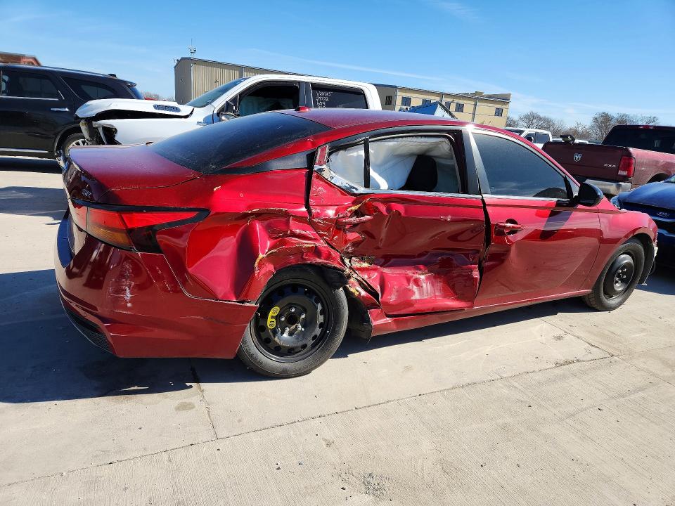 2022 Nissan Altima VIN 1N4BL4CV2NN349594 COPART salvage auction — SIDE, Tx - Salvage Vehicle Title, sold $1,600 on 2026-07-09 (photo 3)