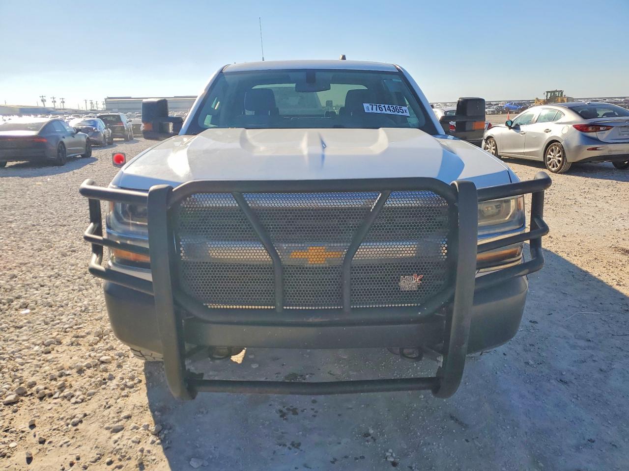 2018 Chevrolet Silverado VIN 3GCUKNEC0JG236771 COPART salvage auction — Rear End, Tx - Us Government Cert To Obtain T, sold $3,300 on 2026-07-09 (photo 5)