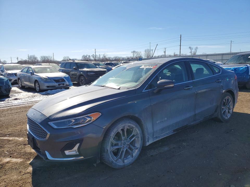 2019 Ford Fusion VIN 3FA6P0RU0KR285819 — COPART salvage auction photo