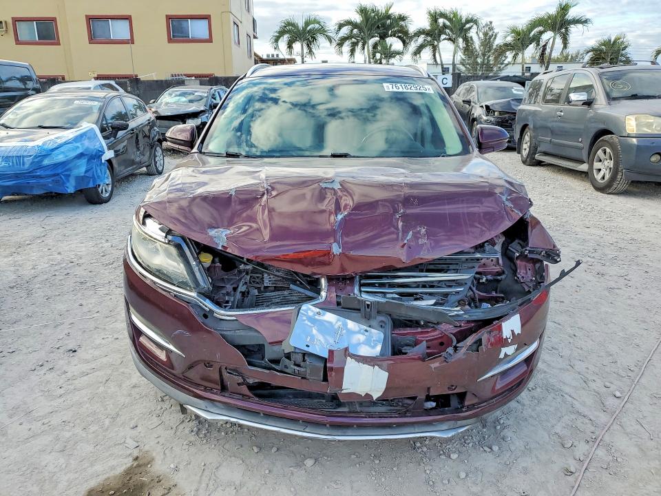2017 Lincoln Mkc VIN 5LMCJ2C98HUL32796 COPART salvage auction — FRONT END, Fl - Cert Of Title Slvg Rebuildable, sold $2,950 on 2026-07-14 (photo 5)