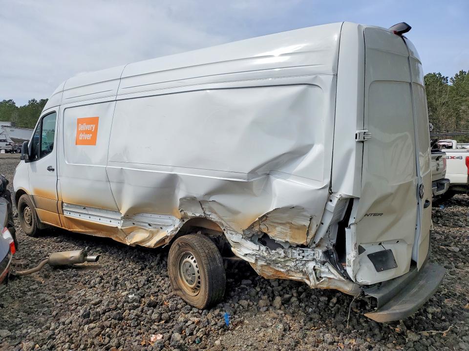 2025 Mercedes-benz Sprinter 2500 VIN W1Y4KCHY7ST229537 COPART salvage auction — REAR END, Tx - Salvage Vehicle Title, sold $13,800 on 2026-07-08 (photo 2)