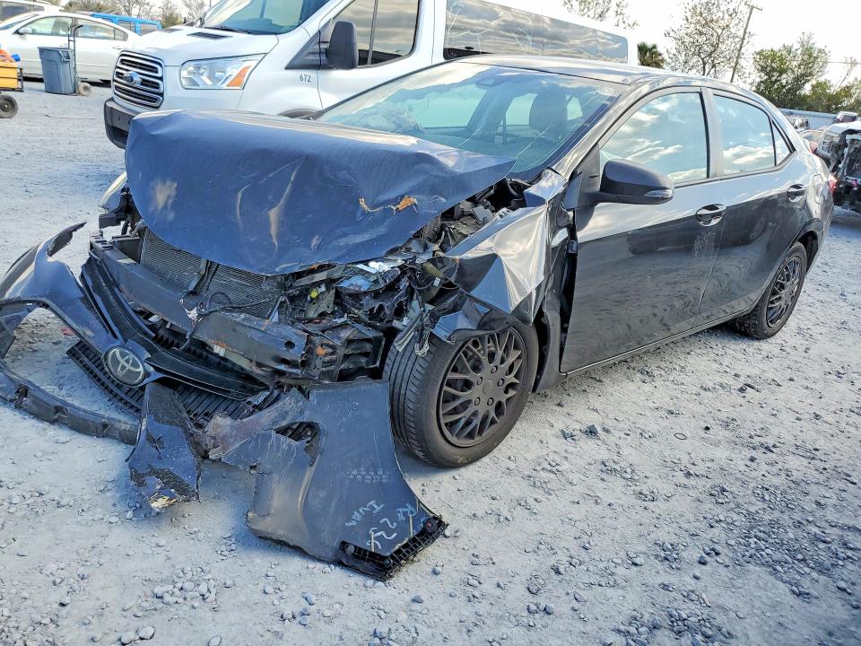 2018 Toyota Corolla VIN 5YFBURHE5JP803184 COPART salvage auction — FRONT END, Fl - Cert Of Title Slvg Rebuildable, sold $1,750 on 2026-07-24 (photo 1)