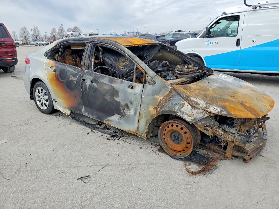 2024 Toyota Corolla VIN 5YFB4MDE4RP225535 COPART salvage auction — BURN, Oh - Certificate Of Title, sold $500 on 2026-07-07 (photo 4)