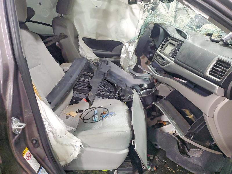 2019 Toyota Highlander VIN 5TDBZRFH6KS961203 COPART salvage auction — MISSING/ALTERED VIN, Mn - Certificate Of Title, sold $625 on 2026-07-02 (photo 7)
