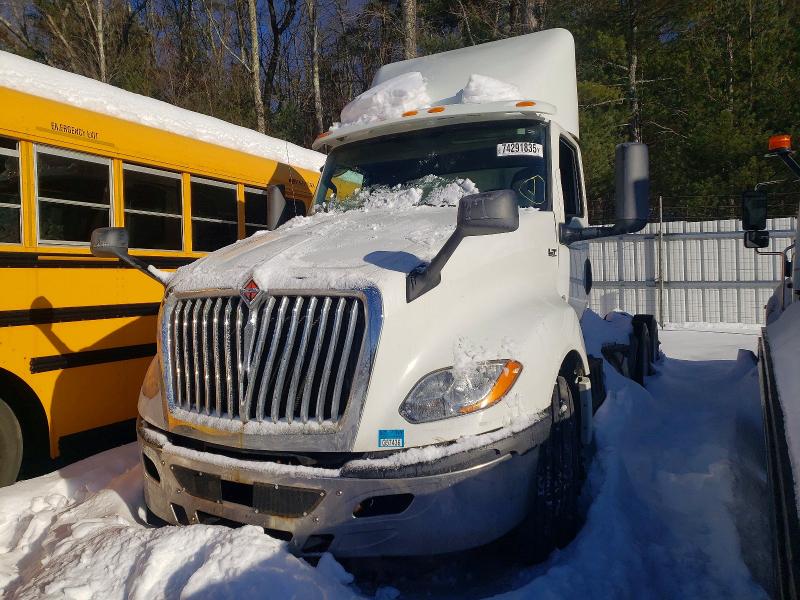 2020 International Lt VIN 3HCDZAPR6LL337364 COPART salvage auction — SIDE, In - Cert Of Title-Salvage Title, sold $7,100 on 2026-07-09 (photo 2)