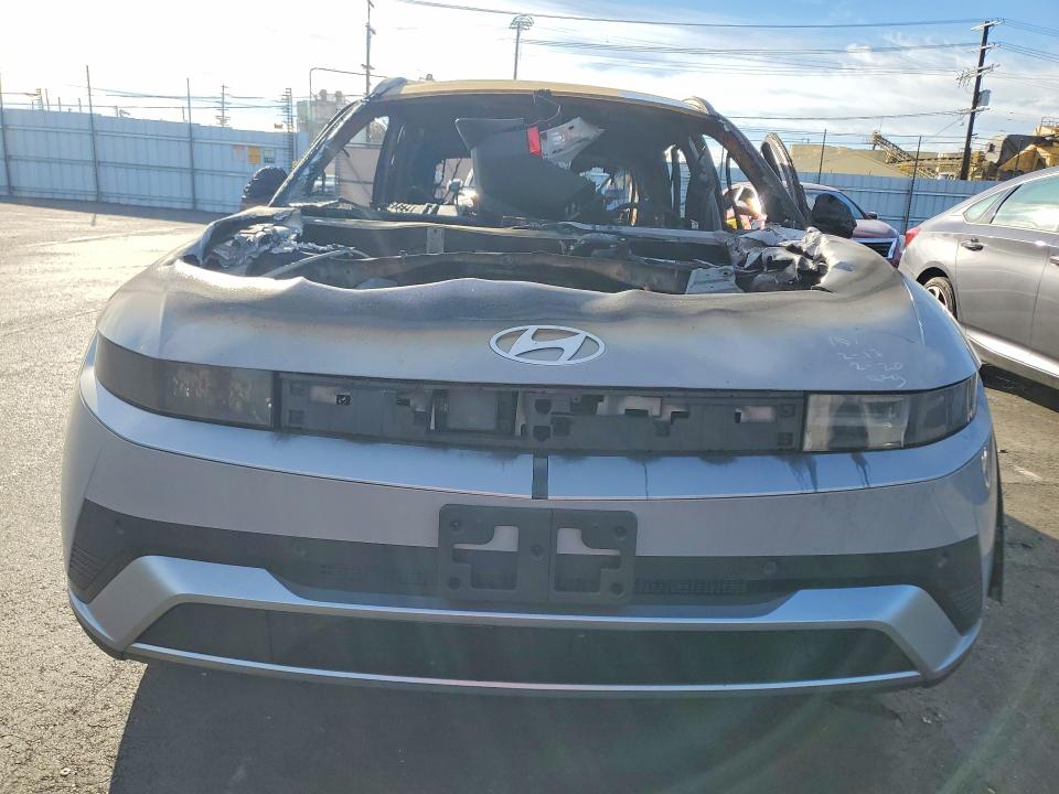 2025 Hyundai Ioniq 5 VIN 7YAKN4DA7SY023969 COPART salvage auction — BURN, CA - NON-REPAIRABLE VEHICLE CERT, sold $225 on 2026-07-20 (photo 5)