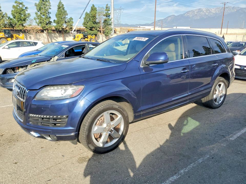 2015 Audi Q7 VIN WA1CGAFE8FD014239 COPART salvage auction — MINOR DENT/SCRATCHES, Ca - Dis/Dlr/Exp Only Clean Title, sold $900 on 2026-07-21 (photo 1)