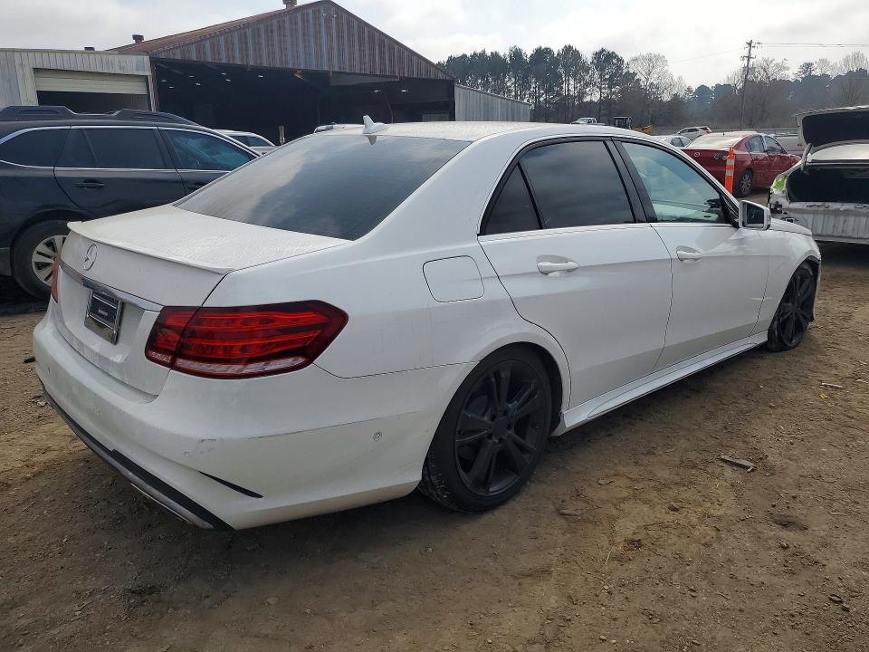 2014 Mercedes-benz VIN WDDHF5KB7EA961344 COPART salvage auction — FRAME DAMAGE, Fl - Cert Of Title Slvg Rebuildable, sold $3,100 on 2026-07-14 (photo 3)