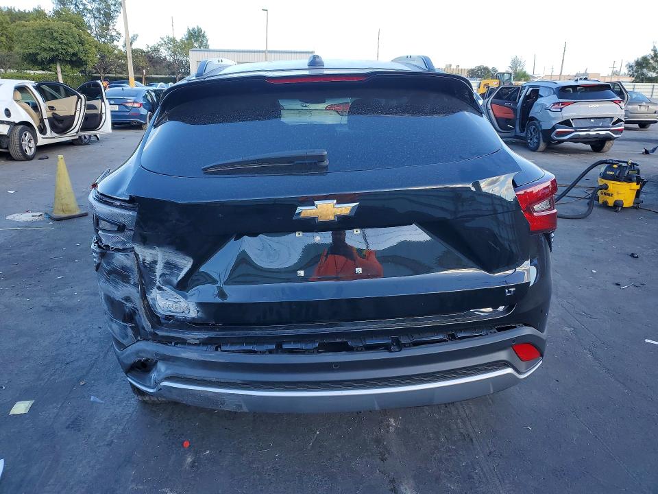 2025 Chevrolet Trax VIN KL77LHEP5SC271502 COPART salvage auction — REAR END, Salvage Title, sold $350 on 2026-07-27 (photo 6)