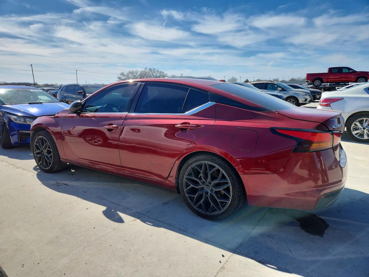 2022 Nissan Altima VIN 1N4BL4CV2NN349594 COPART salvage auction — Side, TX - SALVAGE VEHICLE TITLE, sold $1,600 on 2026-07-02 (photo 2)