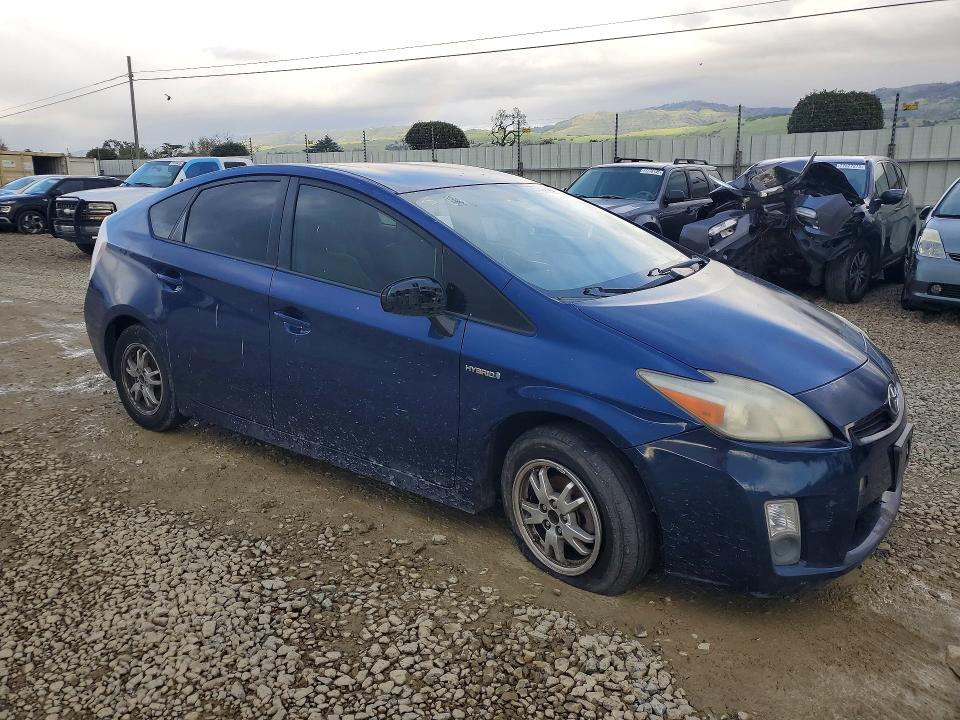 2010 Toyota Prius VIN JTDKN3DU7A1242255 COPART salvage auction — VANDALISM, CA - SALVAGE CERTIFICATE, sold $525 on 2026-07-14 (photo 4)