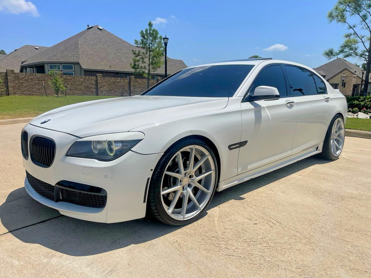 2010 BMW 7er VIN WBAKB8C58ACY64395 COPART salvage auction — Damage History, Ca - Dlr/Dis/Exp Only Salvage Title (P), sold $25,250 on 2026-04-02 (photo 2)