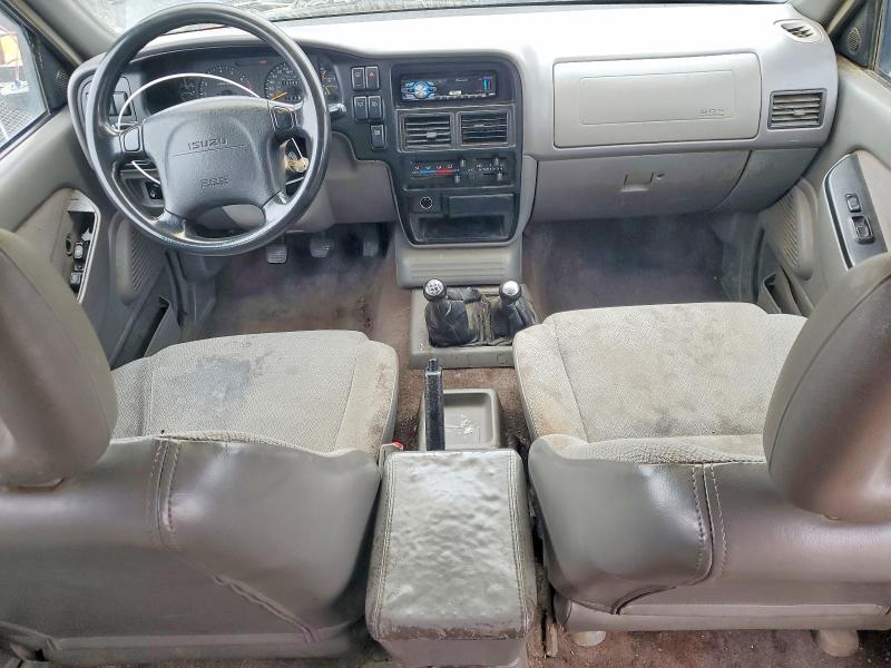 1997 Isuzu Rodeo VIN 4S2CM58V0V4302679 COPART salvage auction — REAR END, Ca - Salvage Certificate, sold $375 on 2026-07-02 (photo 8)