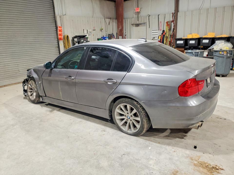 2011 BMW 3 series VIN WBAPH7C50BE679634 COPART salvage auction — FRONT END, Mo - Salvage Certificate Of Title, sold $300 on 2026-07-13 (photo 2)