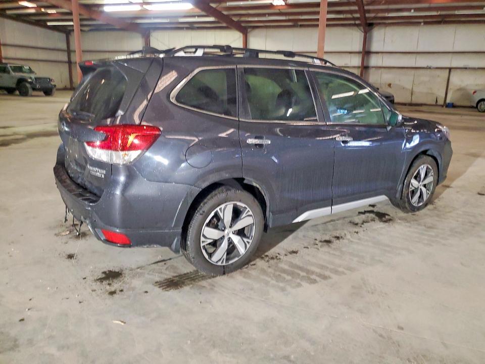 2019 Subaru Forester VIN JF2SKAWC7KH482465 COPART salvage auction — REAR END, Nc - Salvage Certificate Of Title, sold $4,500 on 2026-07-10 (photo 3)