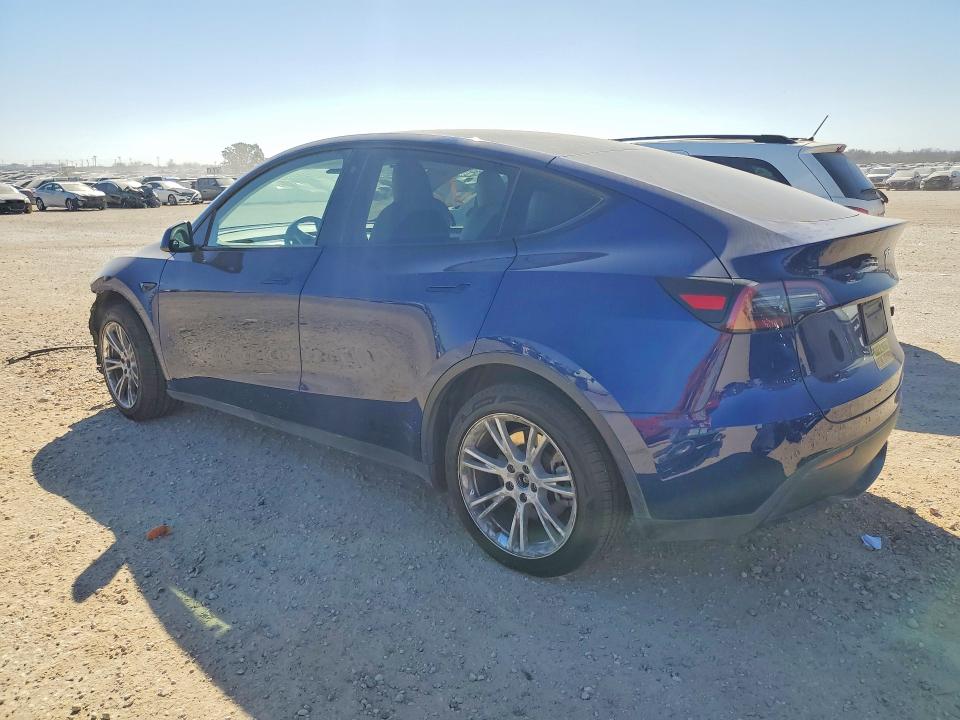2023 Tesla Model y VIN 7SAYGDEE3PA095255 COPART salvage auction — FRONT END, Id - Salvage Certificate Of Title, sold $9,700 on 2026-07-09 (photo 2)