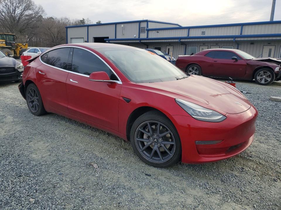 2018 Tesla Model 3 VIN 5YJ3E1EA3JF058533 COPART salvage auction — REAR END, Nc - Salvage Certificate Of Title, sold $4,050 on 2026-07-02 (photo 4)