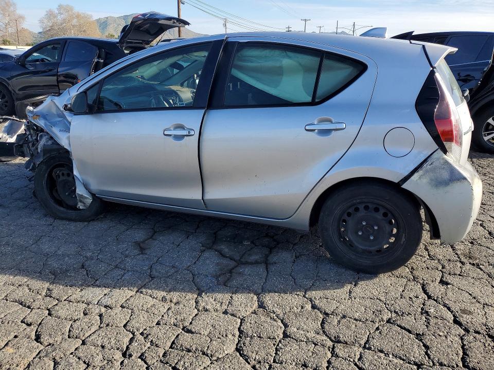 2015 Toyota Prius VIN JTDKDTB33F1575699 COPART salvage auction — FRONT END, Ca - Salvage Certificate, sold $300 on 2026-07-16 (photo 2)