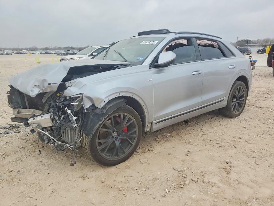 2021 Audi Q8 VIN WA1EVAF1XMD015160 — COPART salvage auction photo