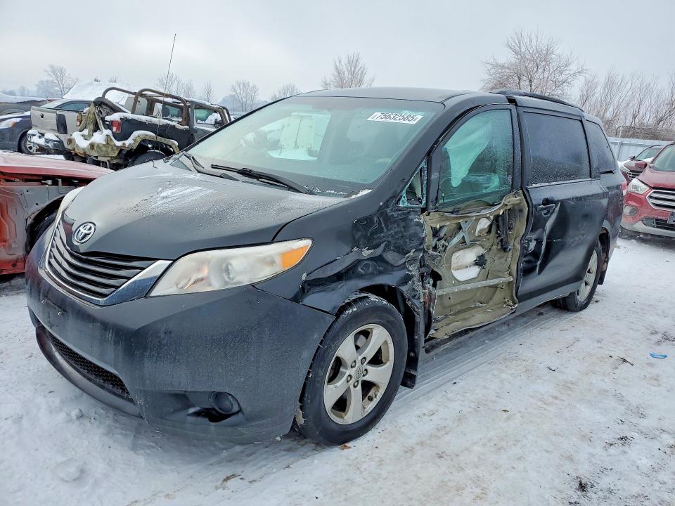 2013 Toyota Sienna VIN 5TDKK3DC5DS357332 COPART salvage auction — FRONT END, On - Permit Salvage, sold $2,600 on 2026-07-23 (photo 1)