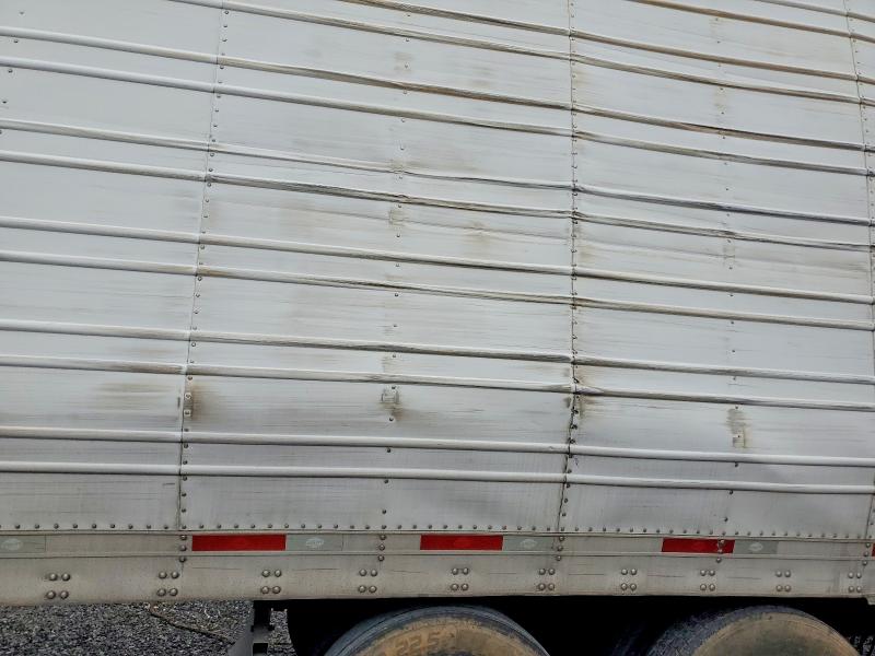 2017 Utility trailer Trailer VIN 1UYVS2539JM850879 COPART salvage auction — SIDE, VA - CERT OF TITLE - SALVAGE, sold $1,750 on 2026-07-09 (photo 6)