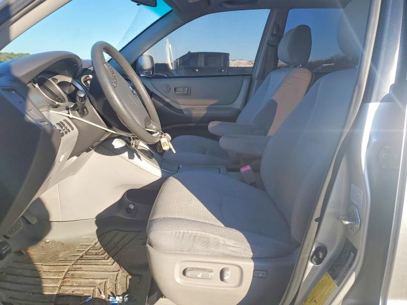 2006 Toyota Highlander hybrid VIN JTEEW21A460022207 COPART salvage auction — MINOR DENT/SCRATCHES, Ny - Mv-37 Statement Of Abnd Veh, sold $500 on 2026-07-27 (photo 7)