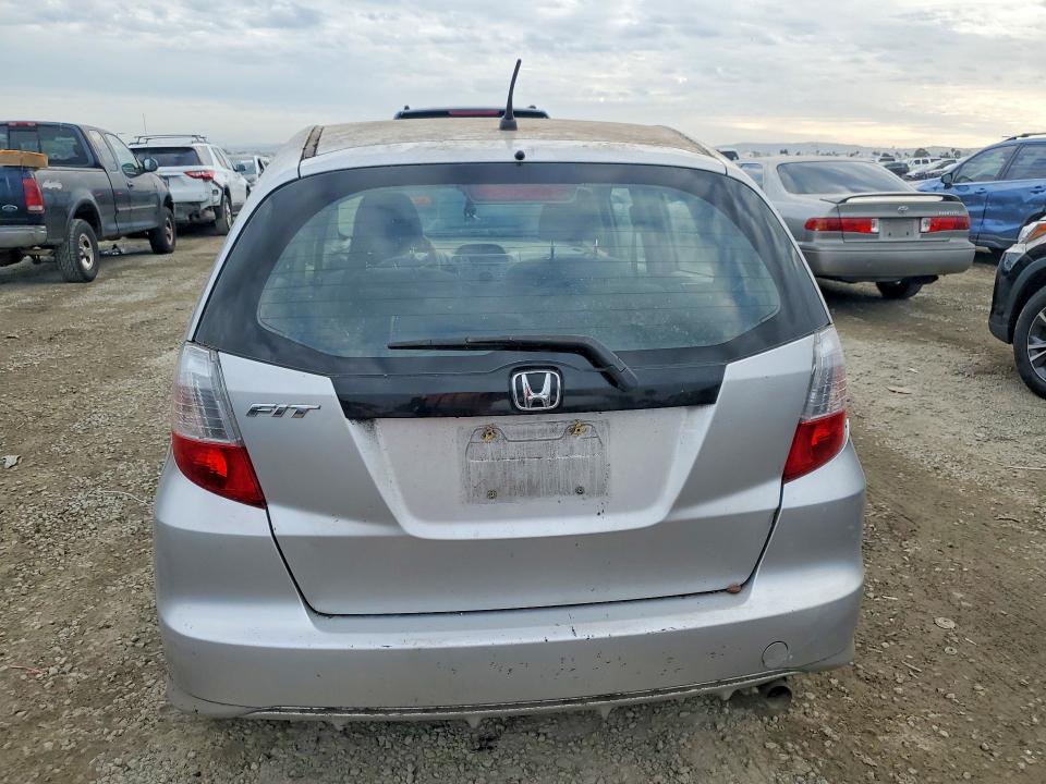 2012 Honda Fit VIN JHMGE8H39CS000793 COPART salvage auction — SIDE, Salvage Title, sold $1,050 on 2026-07-25 (photo 6)