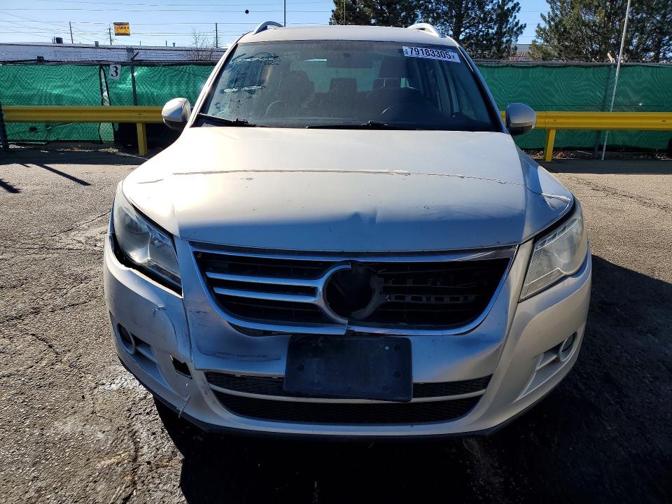 2010 Volkswagen Tiguan VIN WVGBV7AX6AW508188 COPART salvage auction — FRONT END, Co - Salvage Title, sold $500 on 2026-07-02 (photo 5)