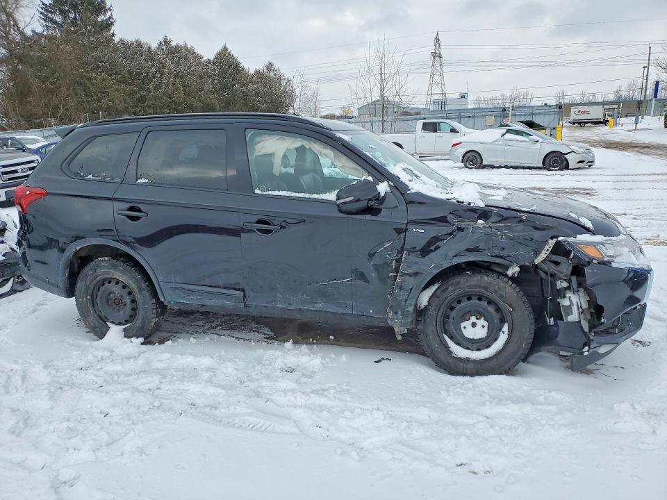 2019 Mitsubishi Outlander VIN JA4JZ3AX5KZ605423 COPART salvage auction — UNDERCARRIAGE, On - Permit Salvage, sold $3,150 on 2026-07-28 (photo 4)