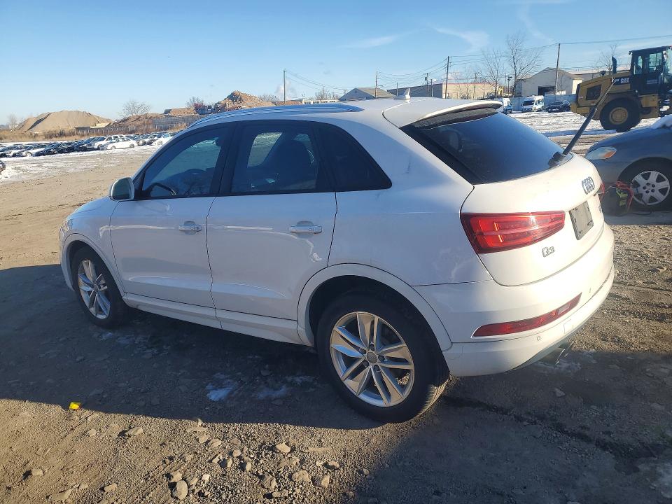 2017 Audi Q3 VIN WA1ECCFSXHR015033 COPART salvage auction — MINOR DENT/SCRATCHES, Salvage Title, sold $4,850 on 2026-07-28 (photo 2)