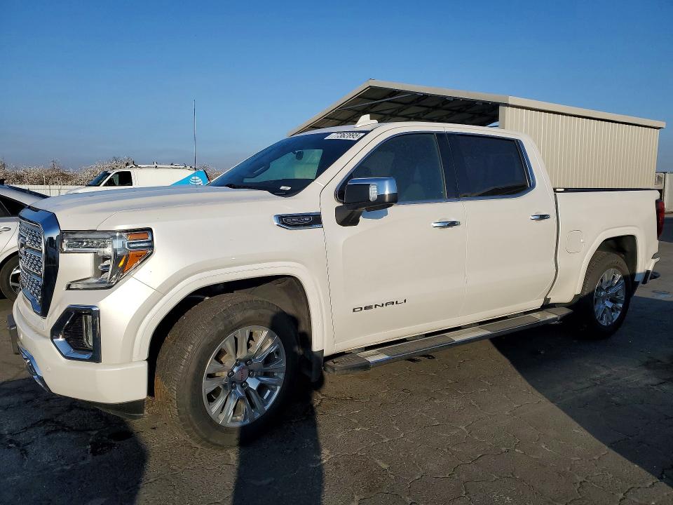 2022 Gmc SIERRA VIN 1GTP8FEDXNZ117805 COPART salvage auction — VANDALISM, Ca - Salvage Certificate, sold $2,000 on 2026-07-23 (photo 1)
