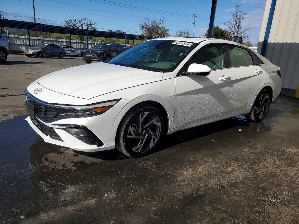 2025 Hyundai Elantra VIN KMHLS4DG4SU946843 COPART salvage auction — SIDE, Ca - Non-Repairable Vehicle Cert, sold $5,800 on 2026-07-20 (photo 1)