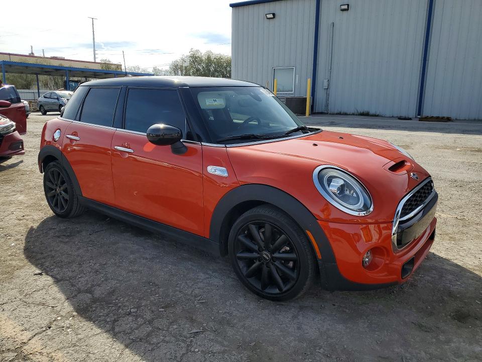 2021 Mini VIN WMWXU9C07M2P23287 COPART salvage auction — REAR END, Salvage Title, sold $6,400 on 2026-07-16 (photo 4)